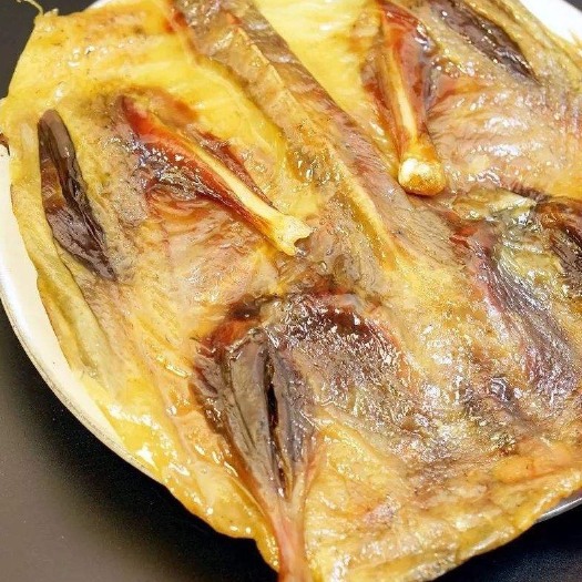 桂林桂林板鸭  广西桂林特产会仙旧村板鸭，冬天腊味，送礼佳品。正宗桂林特产