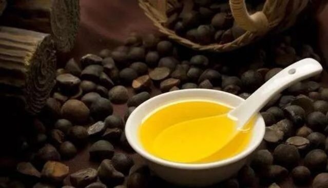 乐平市野生山茶油 天然茶籽油
