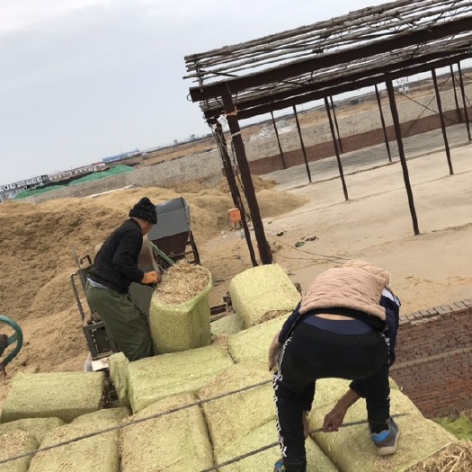 唐山稻草
