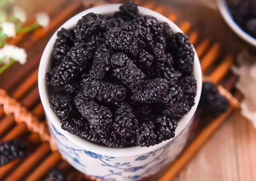 黑桑葚干！新货无硫！！袋装！干净！可直接泡水！
