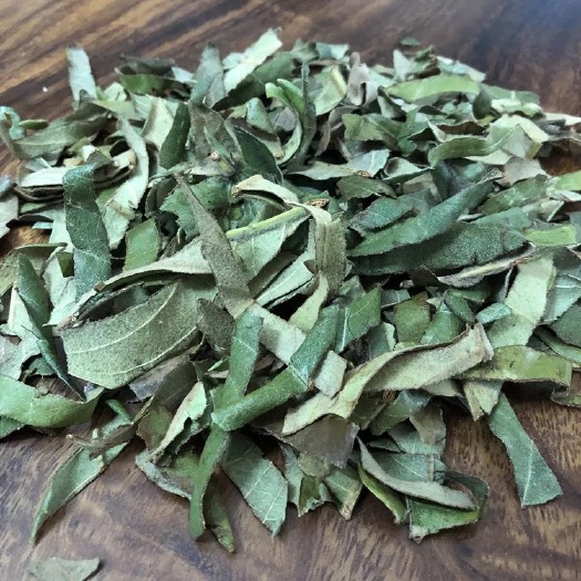玉林 中药材   枇杷叶