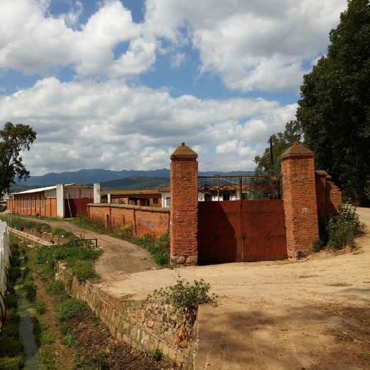 嵩明县 出租嵩明县嵩阳镇工业用地单门独带空地厂房可改建业主直租