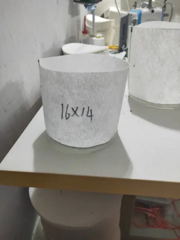 育苗袋/育苗杯/容器袋 美植袋，育苗袋，大小可定做，常年供应，货源充足，质量保证。