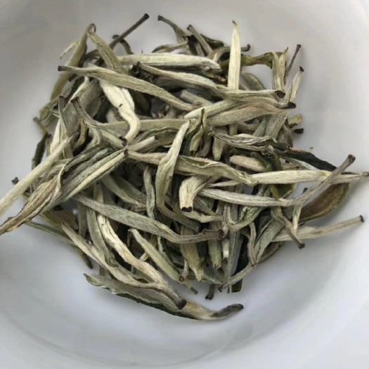 白毫银针