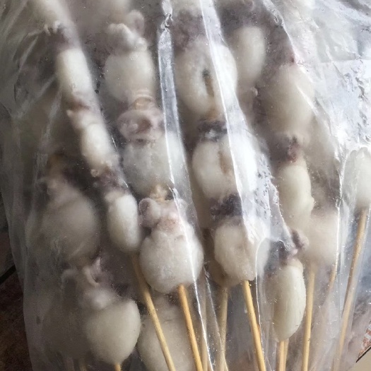 北海大量出售墨鱼仔串