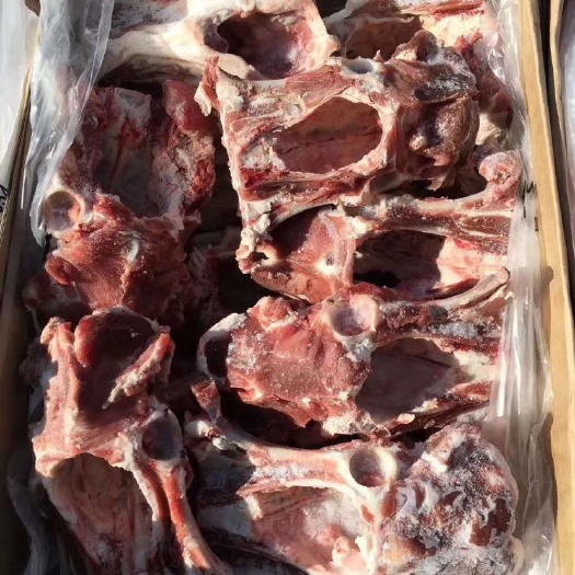 济南羊骨   新西兰星牌多肉抄码羊胯骨，每箱35斤左右，多肉带蝴