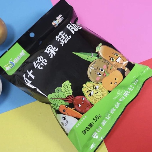 青岛蔬菜脆片 什锦果蔬脆背封袋包装一包58g，一箱50包