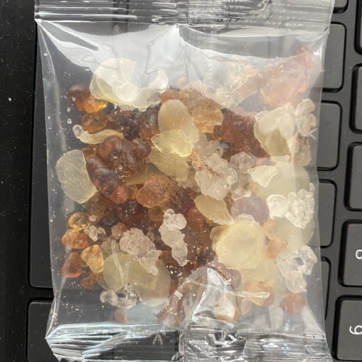 昆明 桃胶雪燕皂角米小包装组合。