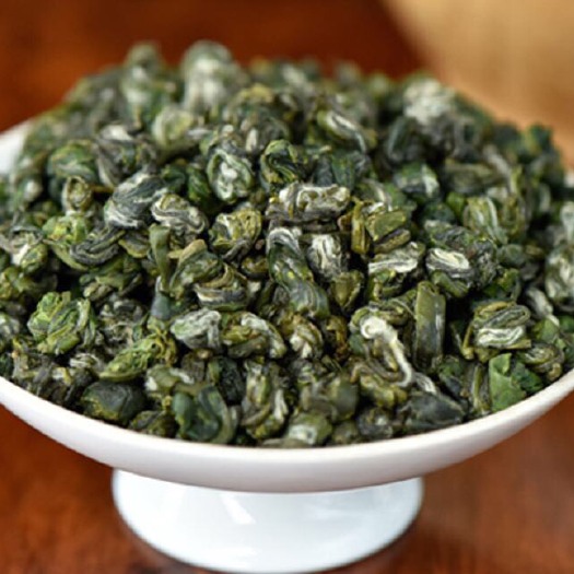 凤冈县高山绿茶 明前绿宝石