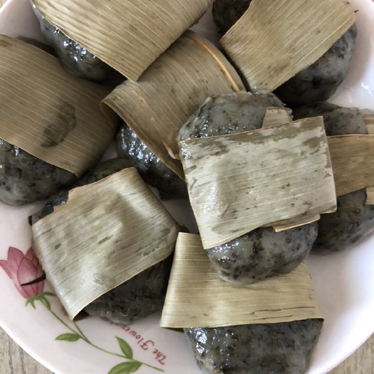 城步县糯米磁粑 野菜糯米粑粑