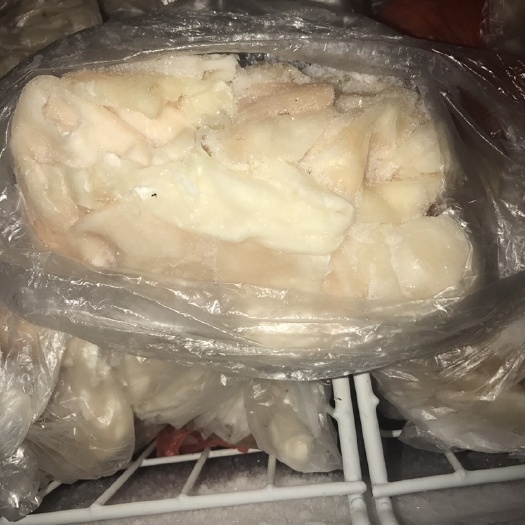 新兴县 本花胶多数为花鲢鱼和白鲢鱼。