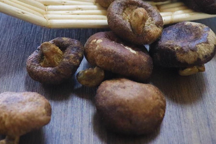 青岛 果蔬脆片香菇脆片原味淡盐味一箱12斤