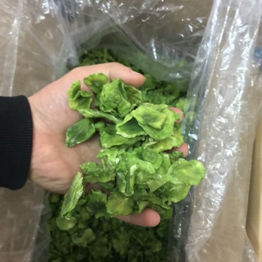 衡阳干莴笋  脱水莴笋片，片匀，质干，色绿