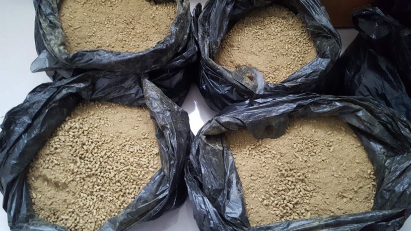 宜良县花生渣 云南龙达纳科农业科技有限公司，自己生产菊花渣！价格优惠，