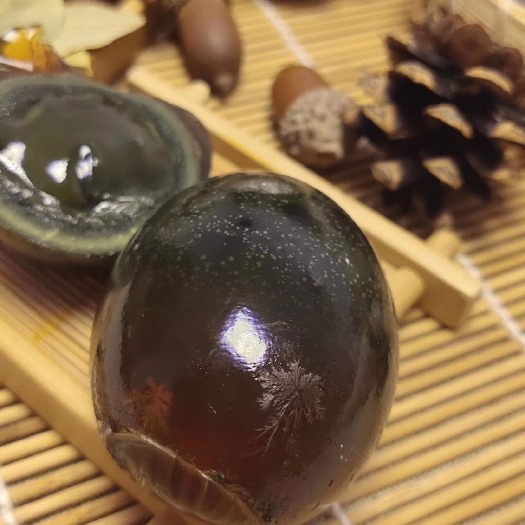 东平县松花皮蛋 松花蛋