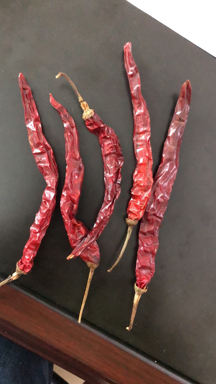 二荆条干辣椒 干二荊条，厚皮，贵州品种，适合打粉用及其它加工。