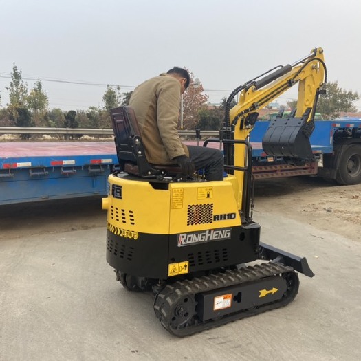 莱州市 荣恒重工10型微挖 小型挖掘机 小型勾机