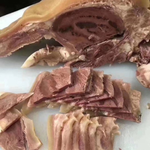  熟牛头肉，牛脸肉，价格合理，厂家直销，欢迎各地老板来洽谈合作