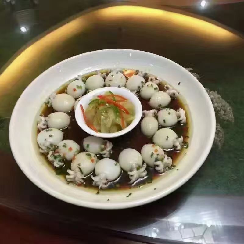 新鲜墨鱼仔冷冻海鲜水产鲜活小目鱼仔去皮去内脏乌贼鱿鱼仔章鱼