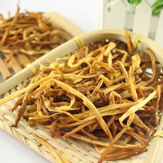 旬阳市银江金针菜  陕南秦岭以南旬阳黄花菜干黄花