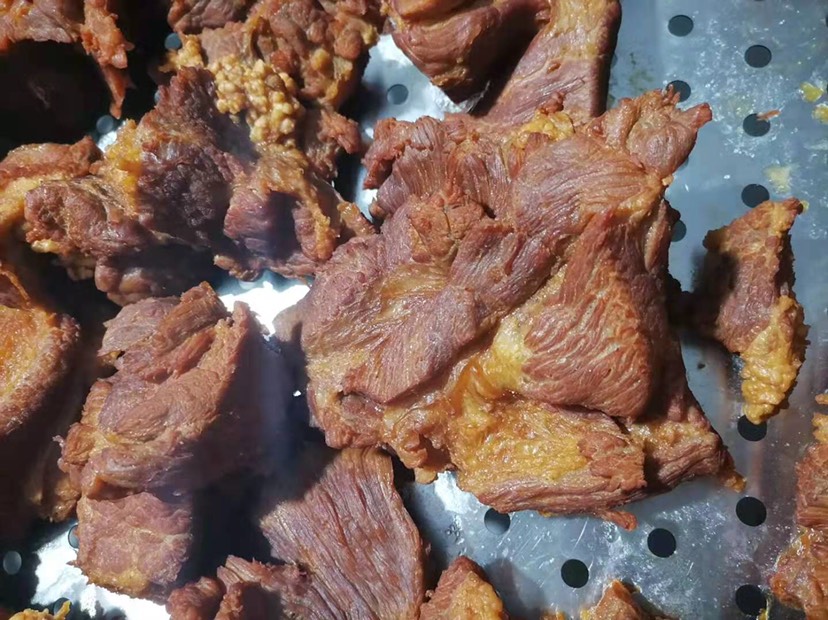  卤牛肉全国批发啦，口味独特，质优价廉！欢迎有需要的朋友联系！
