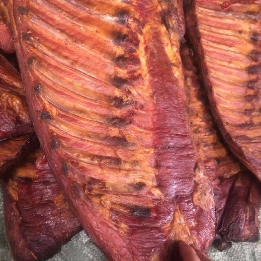 成都腊排骨 四川腊肉 小香猪五花腊肉 小香猪带骨五花腊肉