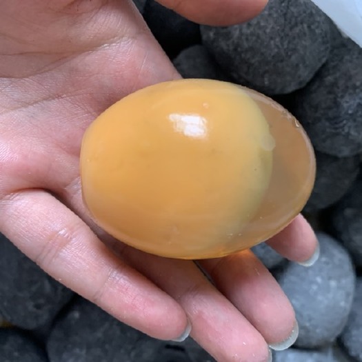 乐山农家松花皮蛋，欢迎订购。￼