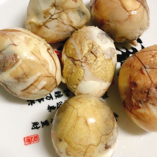 白壳蛋  毛鸡蛋，半鸡半蛋，照蛋，活珠子孵化厂直批