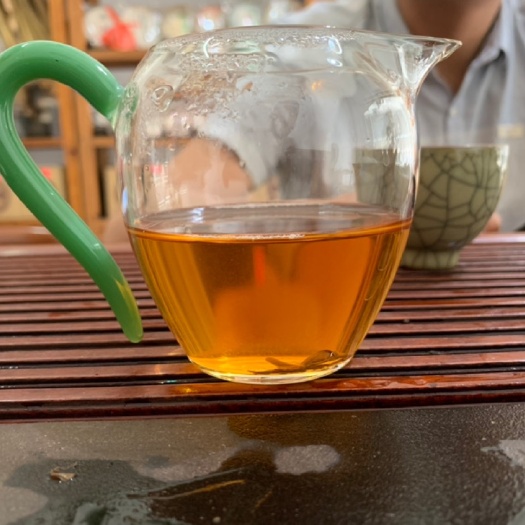广州 2018/2021年的易武古树白茶，需要量大的，价格另谈