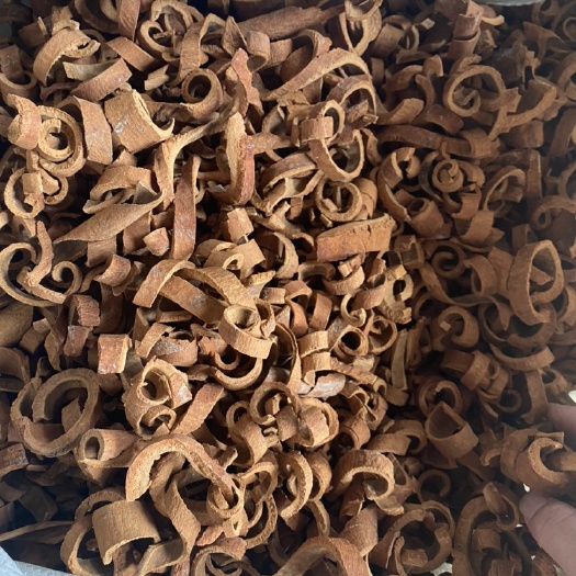 容县厚肉桂  （新货）广西八角桂皮农家自产一手货源去皮桂皮丝