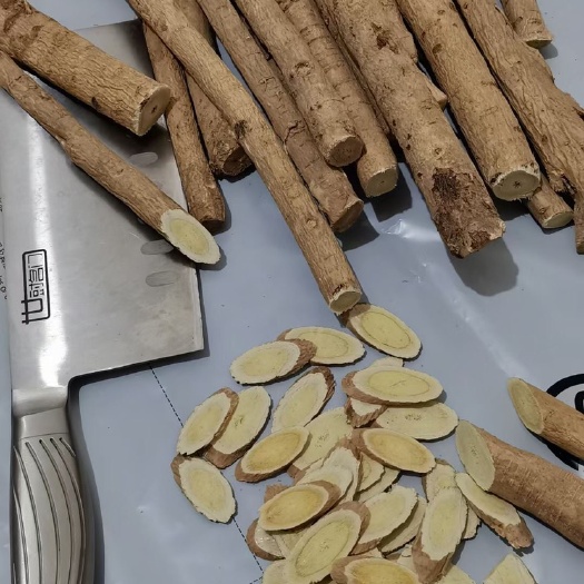 白皮芪  黄芪大棒陇西黄芪正北芪纯无硫正北芪欢迎