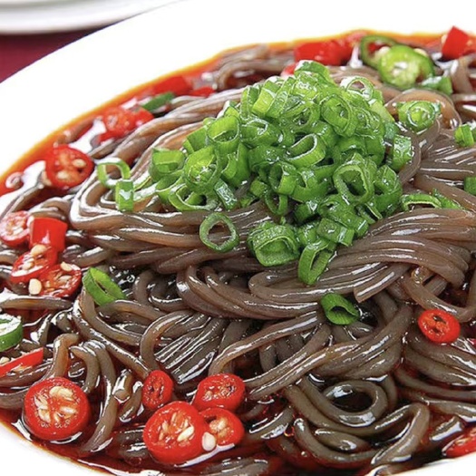 卢龙县粗粮面  蕨根粉丝四川特别黑粉丝