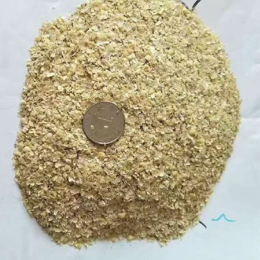 防城港黄大豆 1750低价出售，广西惠禹碎豆皮皮！！现货出售！！量大可议价