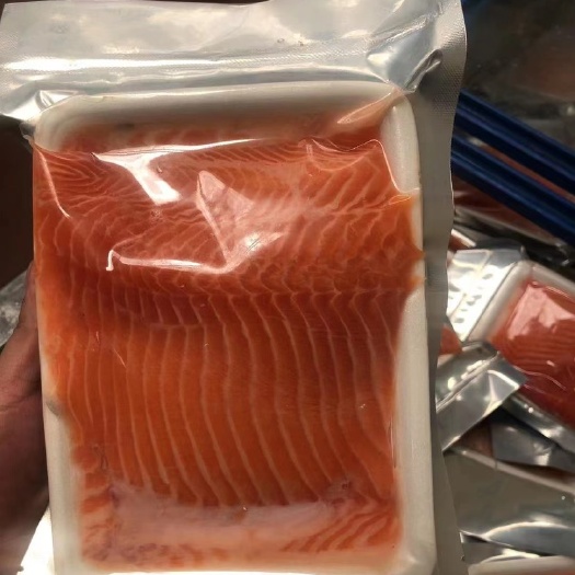 连云港冰鲜三文鱼新鲜现切现发三文鱼片刺身料理日料寿司刺身食材鲑鱼