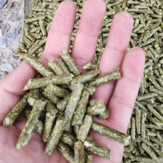金昌苜蓿草饲料  苜蓿草颗粒