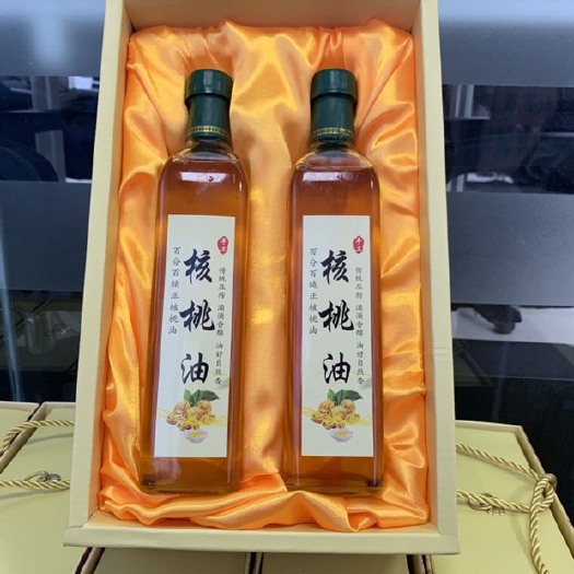 左权县初榨核桃油礼盒装