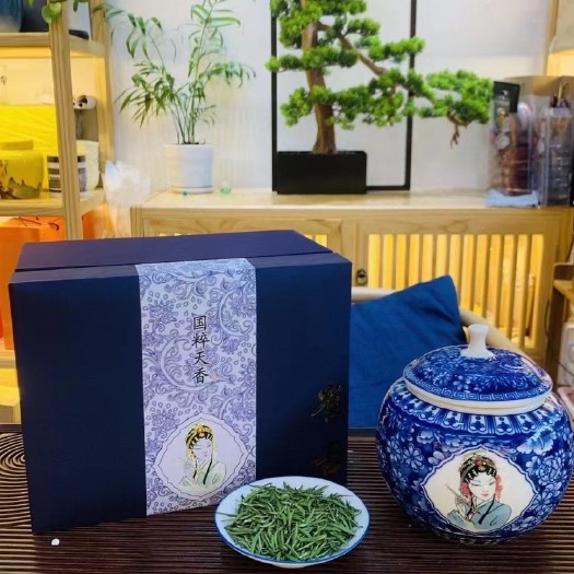 安溪县雀舌茶浓香型养胃礼盒装500g