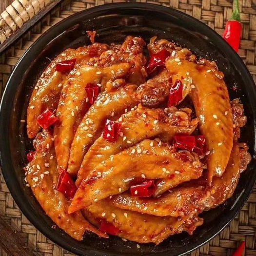 成都冷吃鸡尖地摊开袋即食商用香辣鸡翅鸡尖散装批发