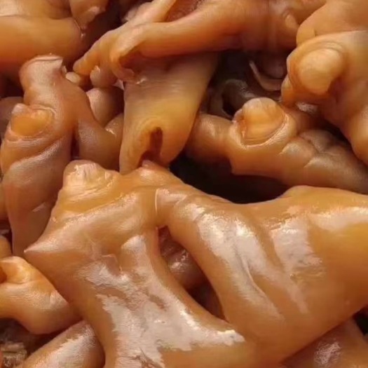 阳信县工厂直销带脚牛蹄皮，牛皮  全熟五香牛蹄皮