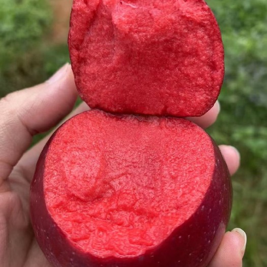 昆明红肉苹果，酸甜口味