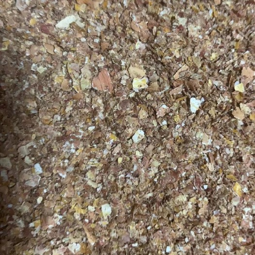 莒南县豆粕饲料 花生红衣粉做饲料的优选原料原货大皮粉碎灰粉低营养高