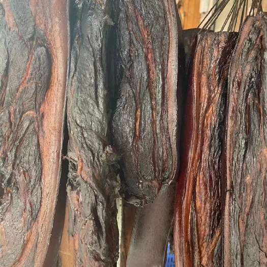 烟熏前夹腊肉（一件50斤，厂家直销）现货供应