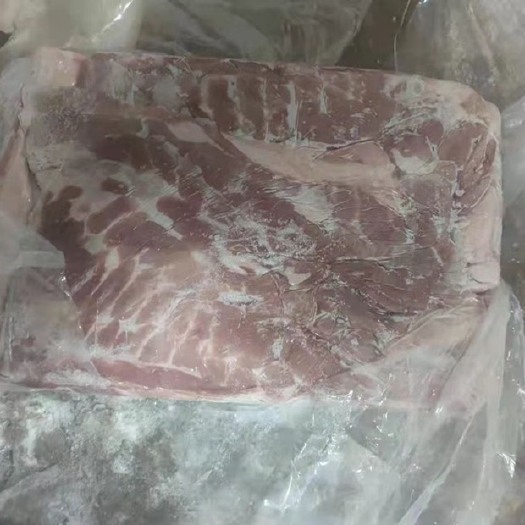 新乡小肥猪带皮五花肉