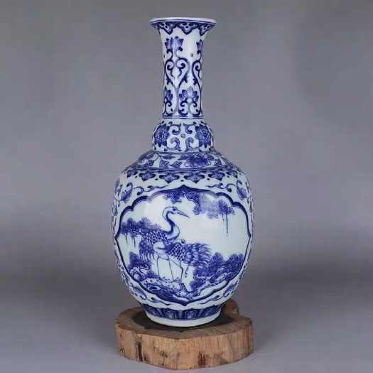 新郑市包装纸 仿清代青花瓷，摆件