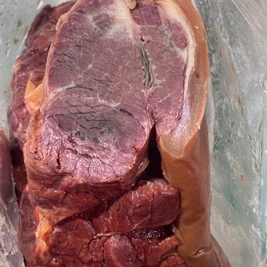 泗县鲜驴肉   带皮熟驴肉