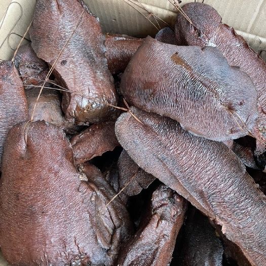 重庆市烟熏腊猪肝全青货 一手工厂 摆摊展会门市常年供应 不断货