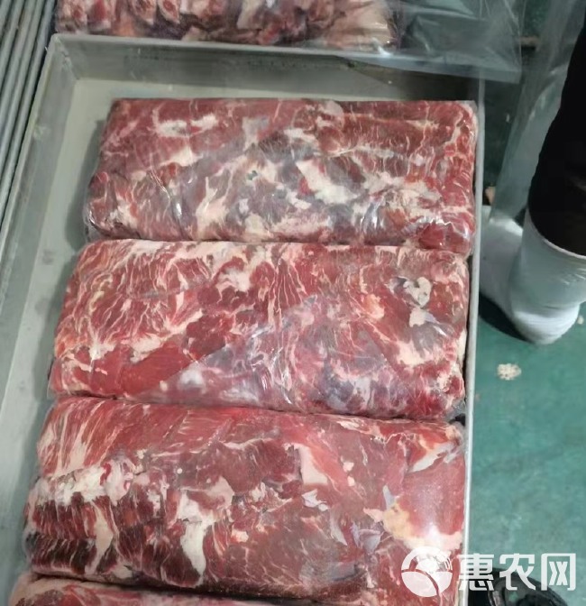 纯干牛碎肉，瘦度高质量好，需要的可以联系我