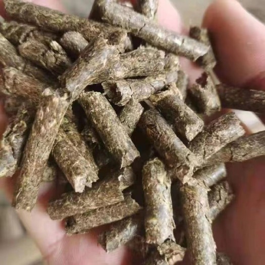 正阳县花生秧颗粒，牛羊马驴骡鹿饲料，厂家直销，量大从优