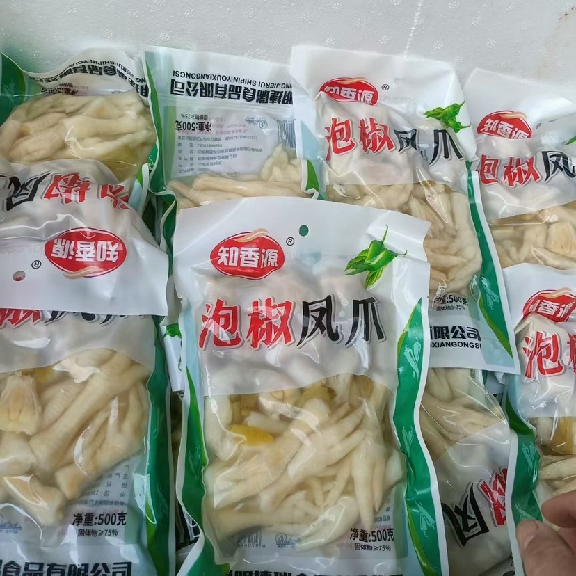 泡椒凤爪，酱香鸡爪，泡椒鸡爪，卤鸡爪，卤鸡脚