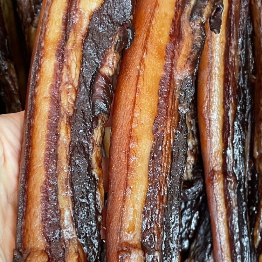 有皮腊肉广式腊肉风干五花肉腊味煲仔饭